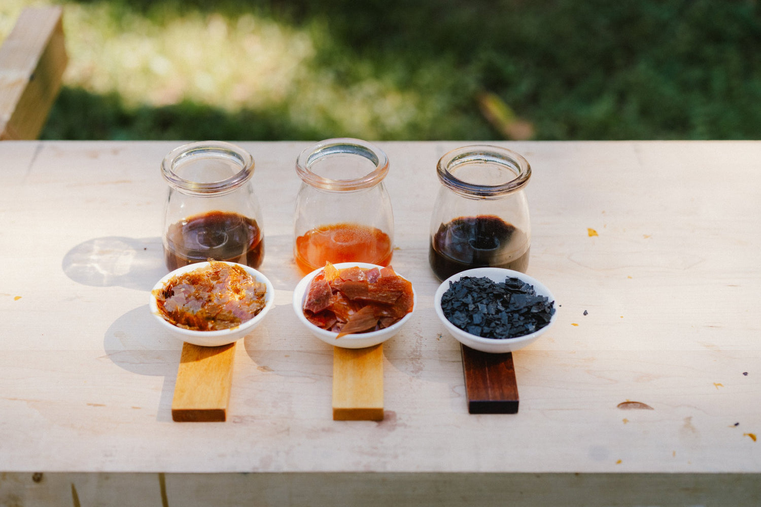 Wax In flakes range — workbench composition